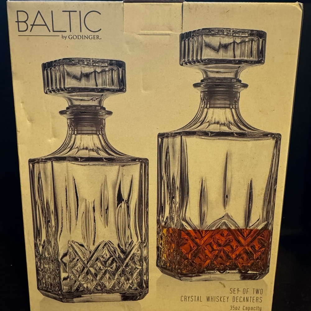 Godinger Baltic Crystal Decanter Pair
